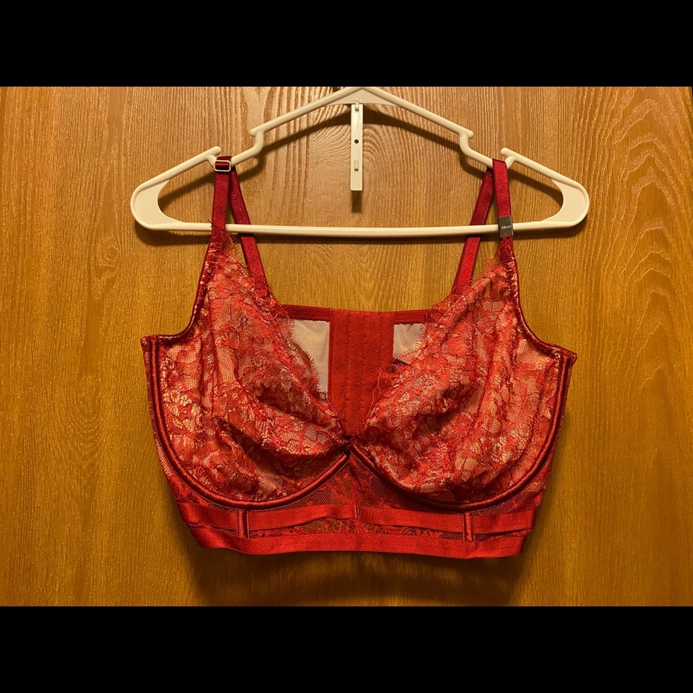 Victoria’s Secret Very Sexy Unlined Bra